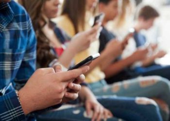 Opinión: Adolescencia y demencia digital